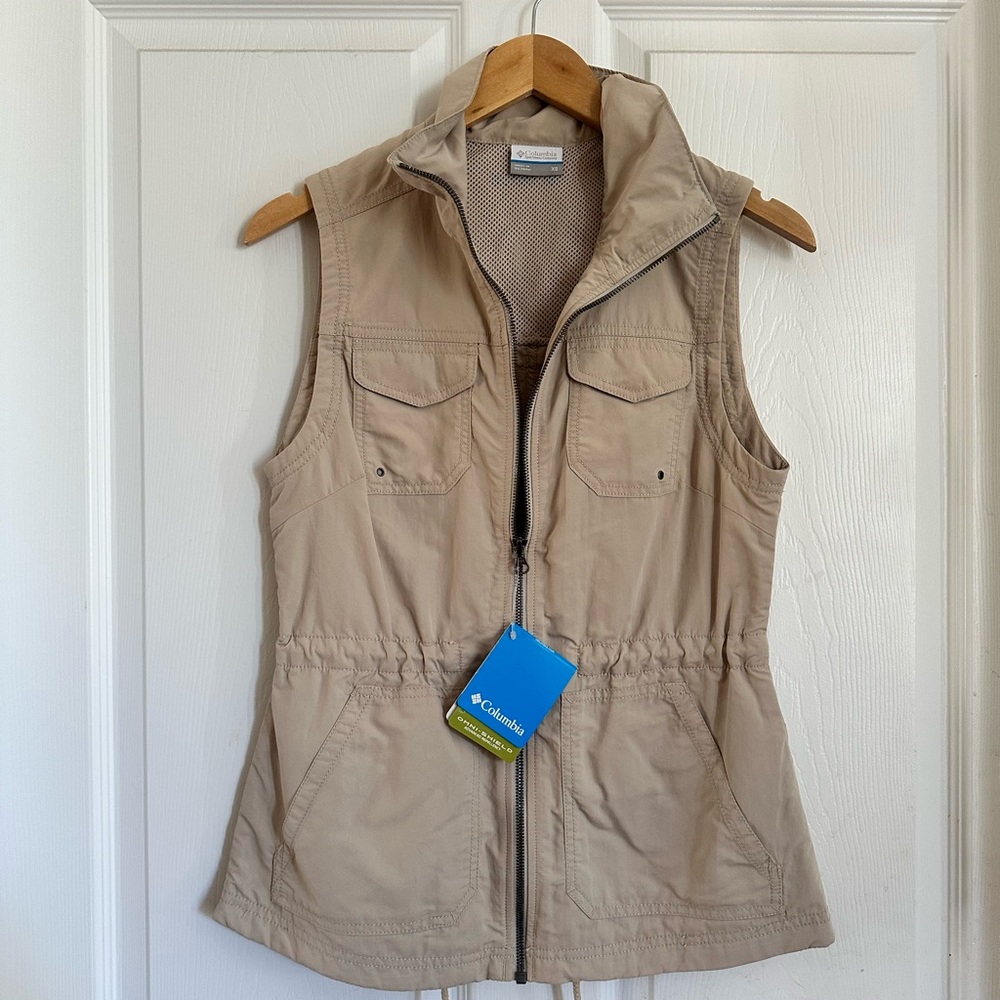 Columbia Women's Beige Outdoor Vest